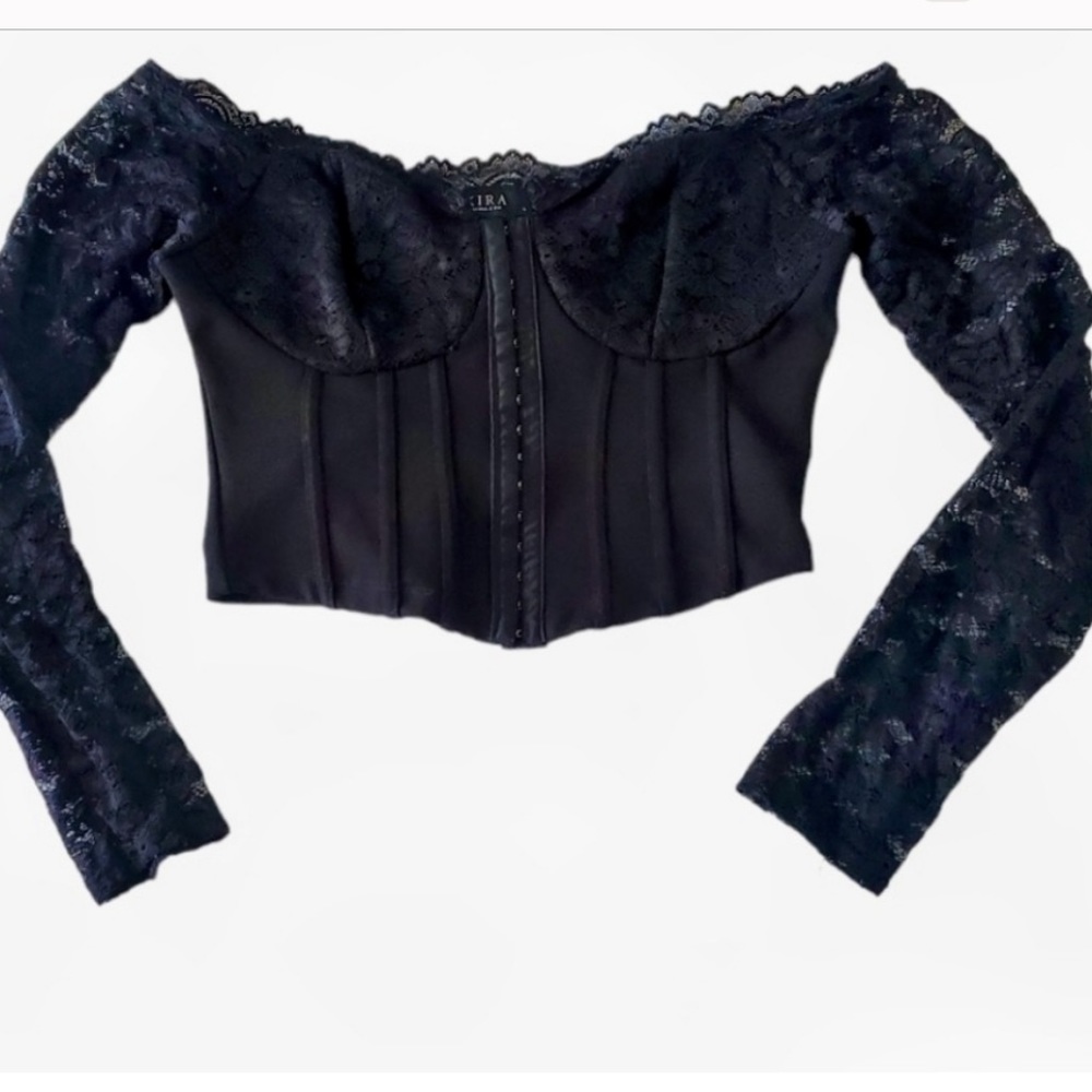 Cute Lace over the shoulder Corset Black Top Large